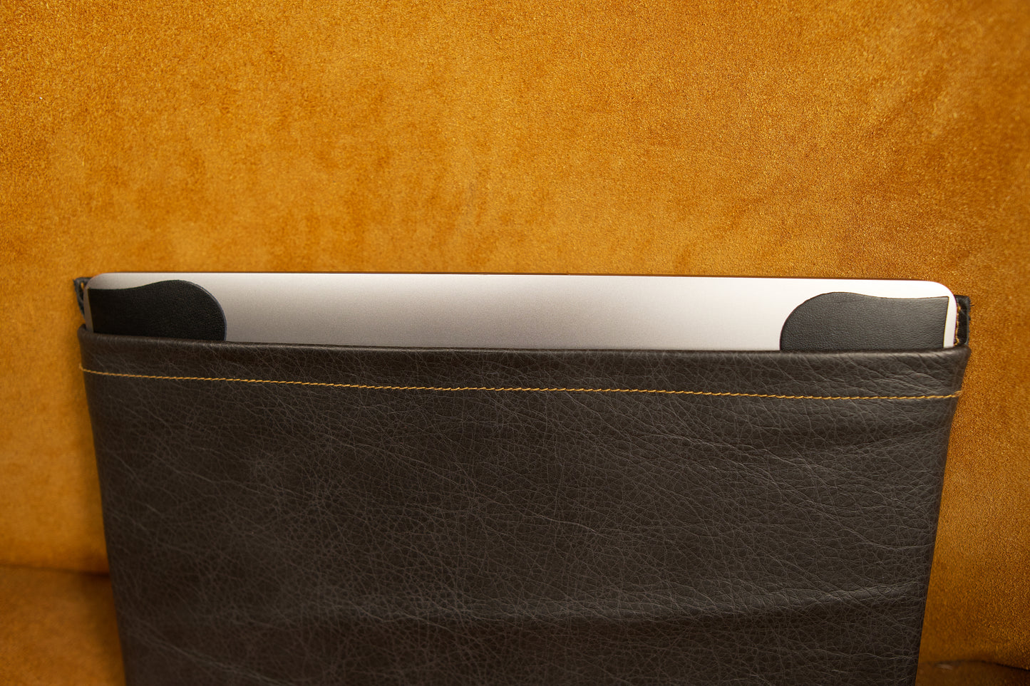 Macbook Sleeve - High-End Leather Grey